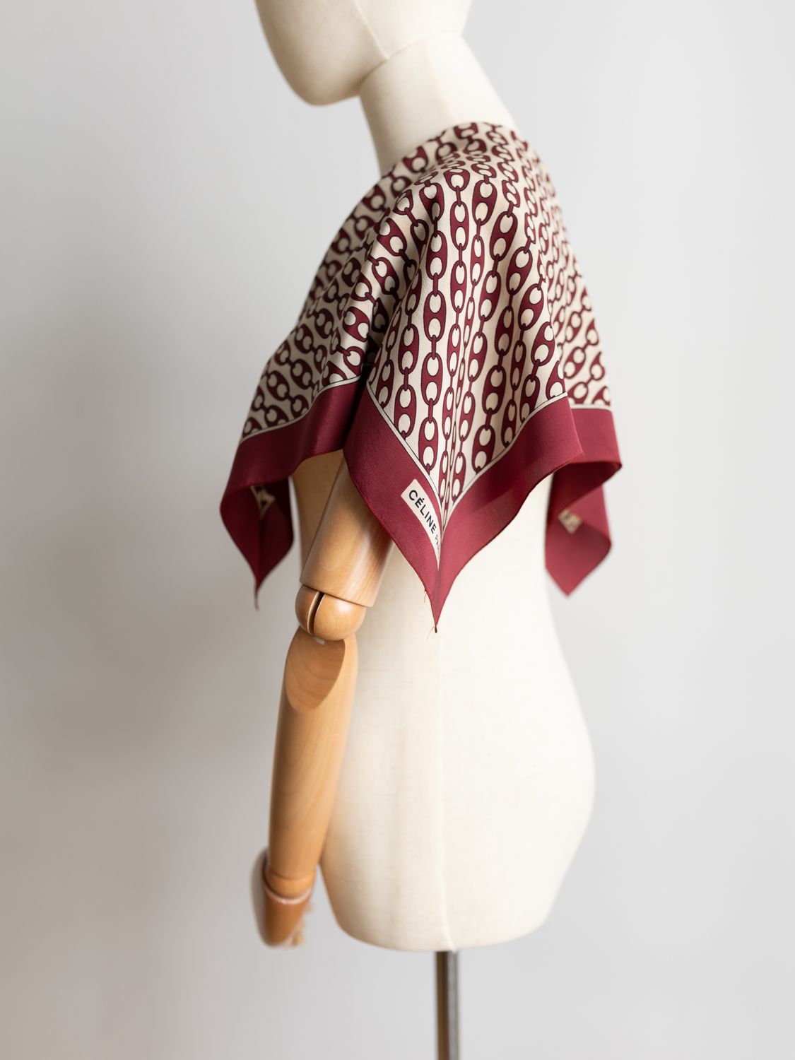 Celine Chaînes Classiques Silk Scarf