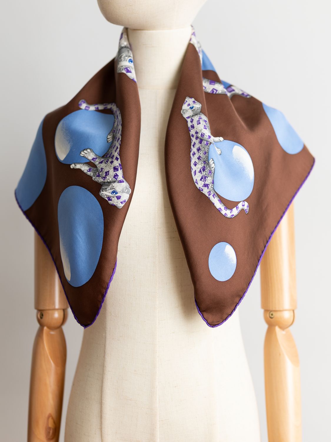 Cartier Panthère Saphir Silk Scarf