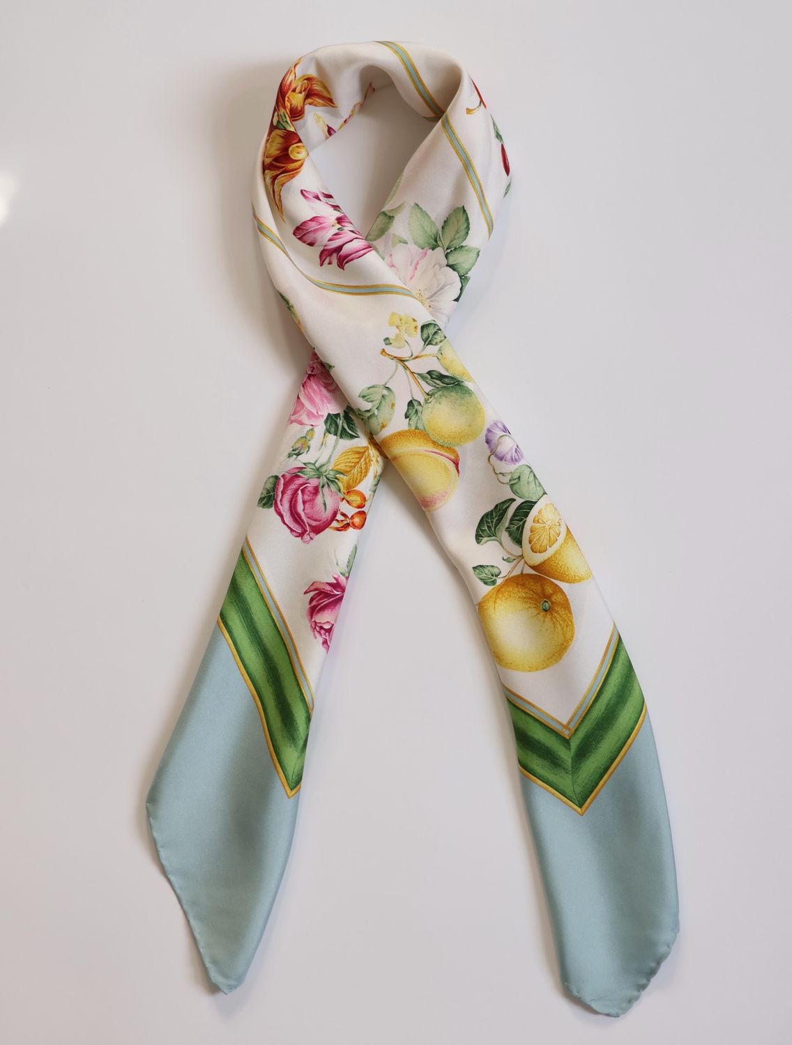 Gucci Flora Botanica Silk Scarf
