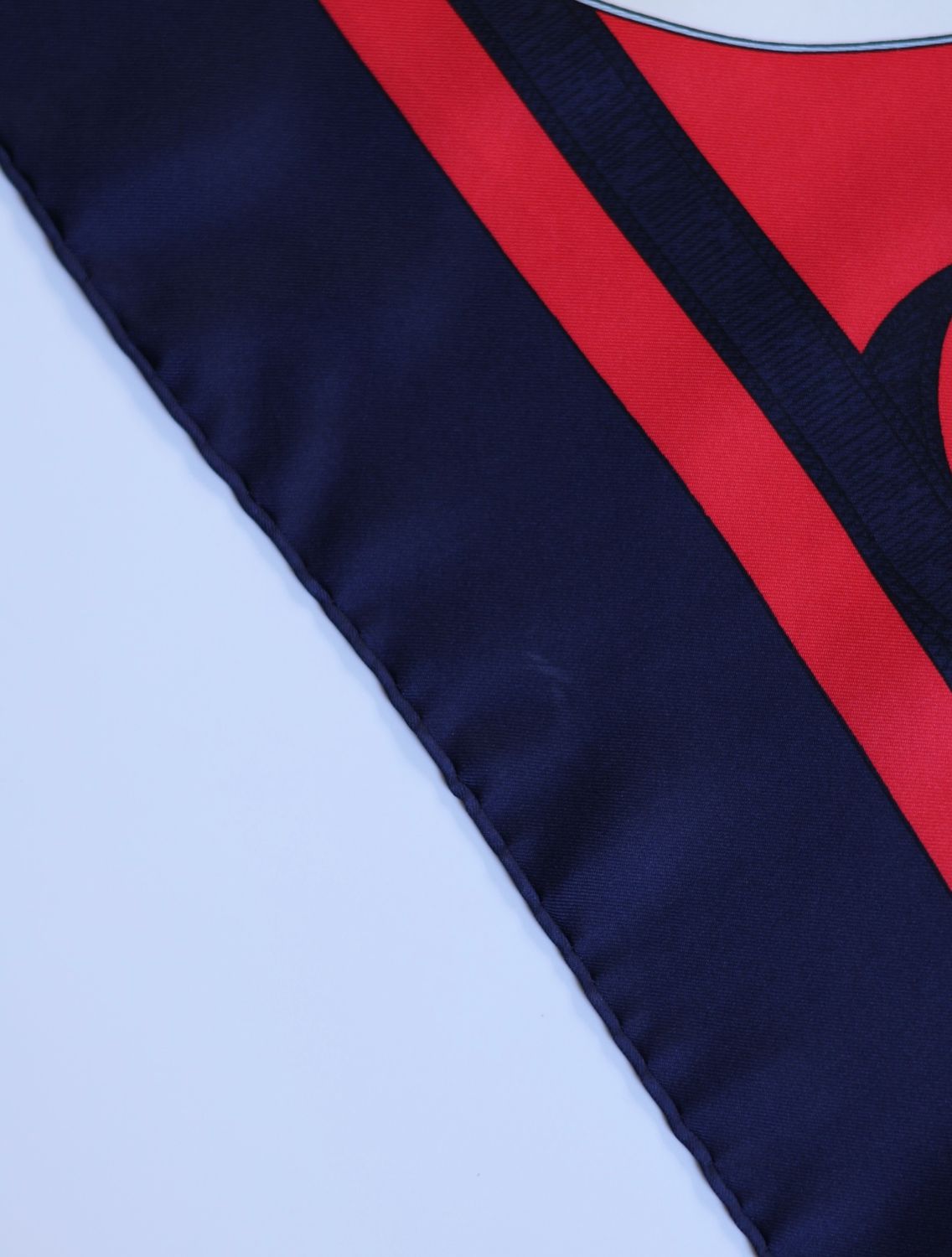 Hermès Éperon d’Or Silk Scarf