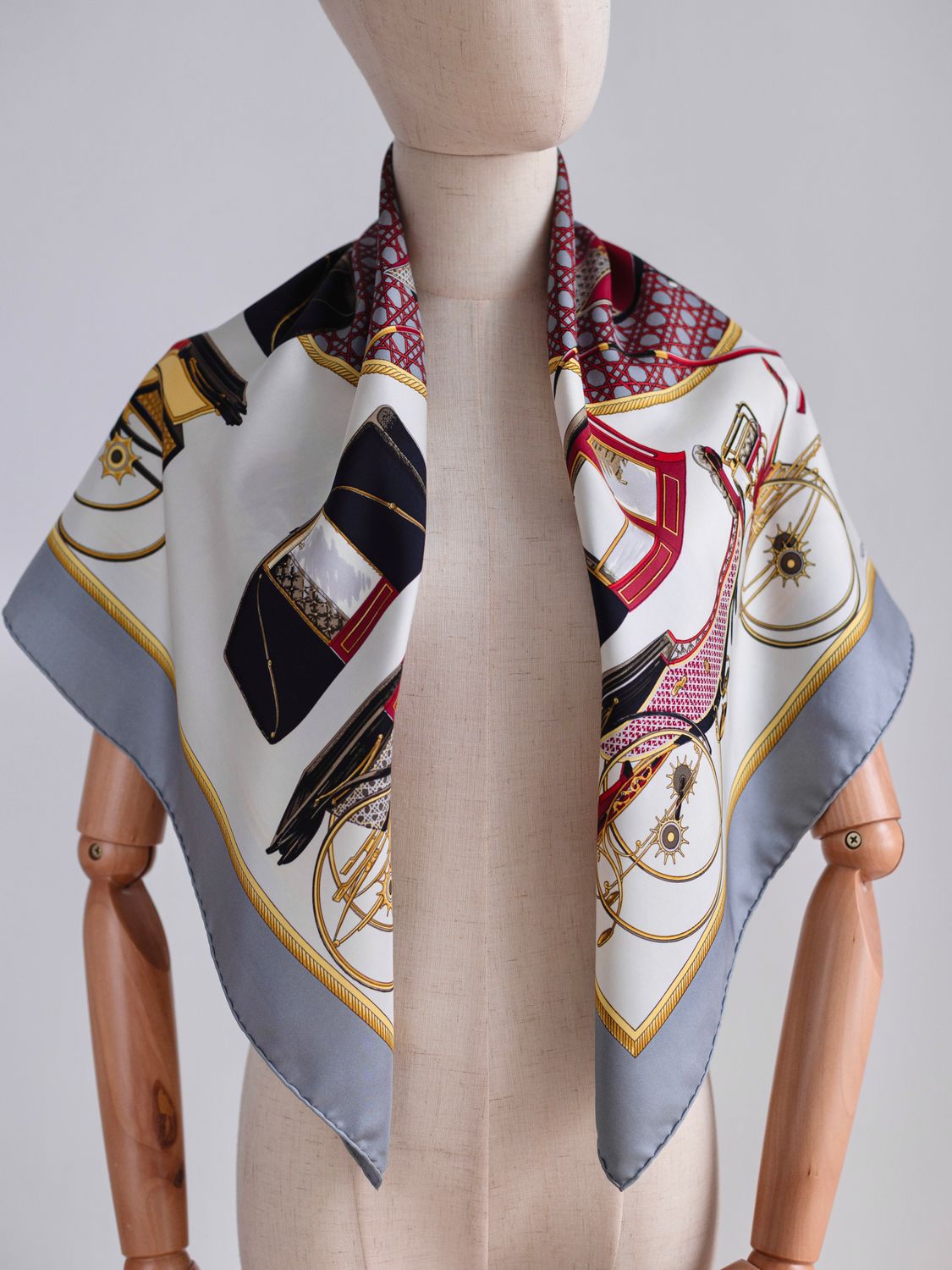 Hermès Les Voitures à Transformation Grey Silk Scarf