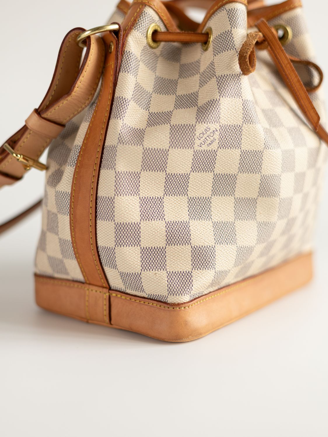 Louis Vuitton Azur Noé Bag