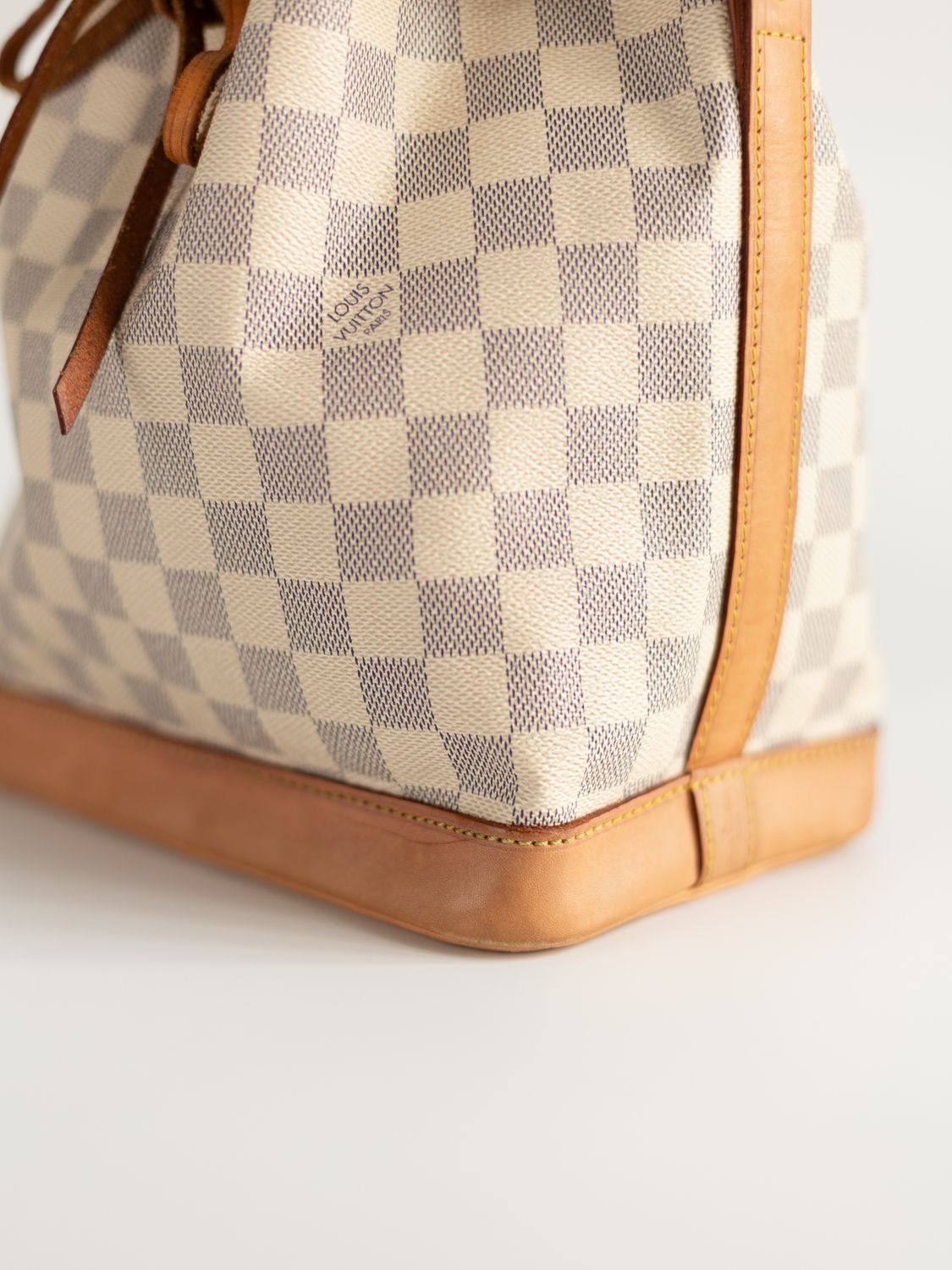 Louis Vuitton Azur Noé Bag