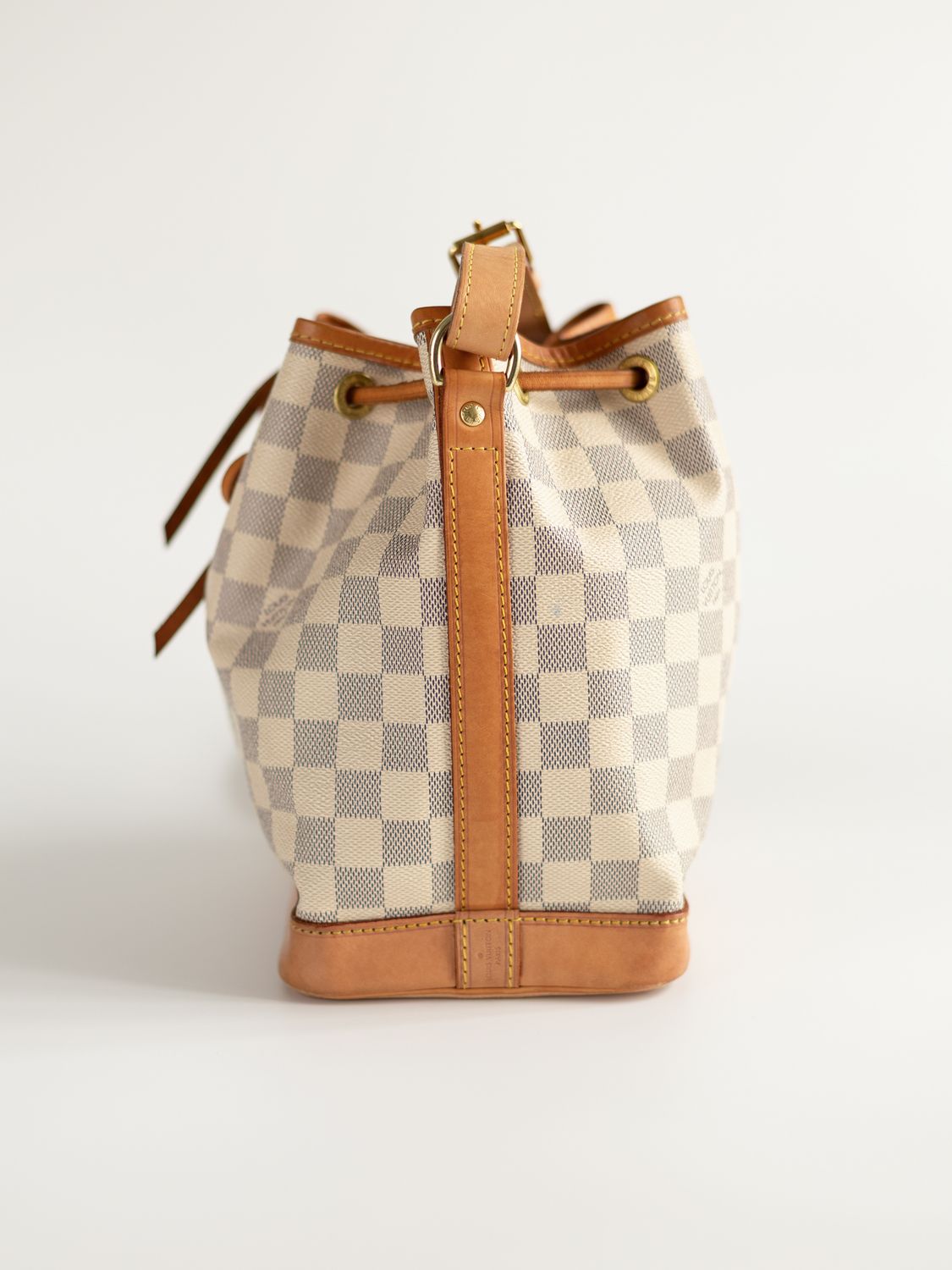 Louis Vuitton Azur Noé Bag