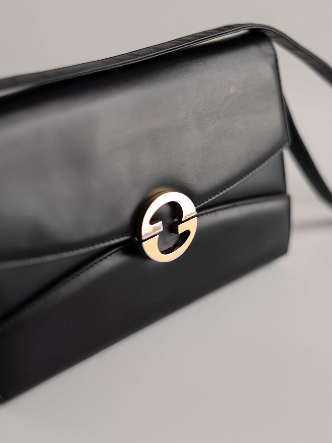 Gucci G-Lock Clasp Bag