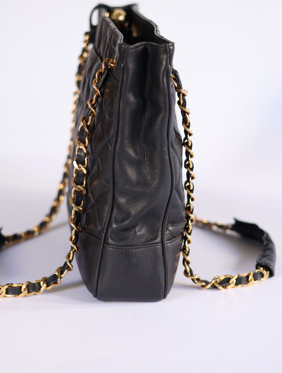 Chanel Tote Grand Bag