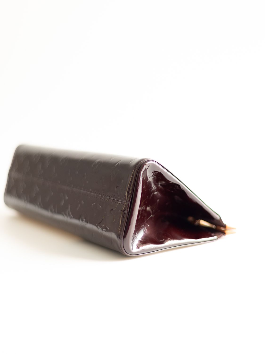 Louis Vuitton Roxbury Amarante Bag