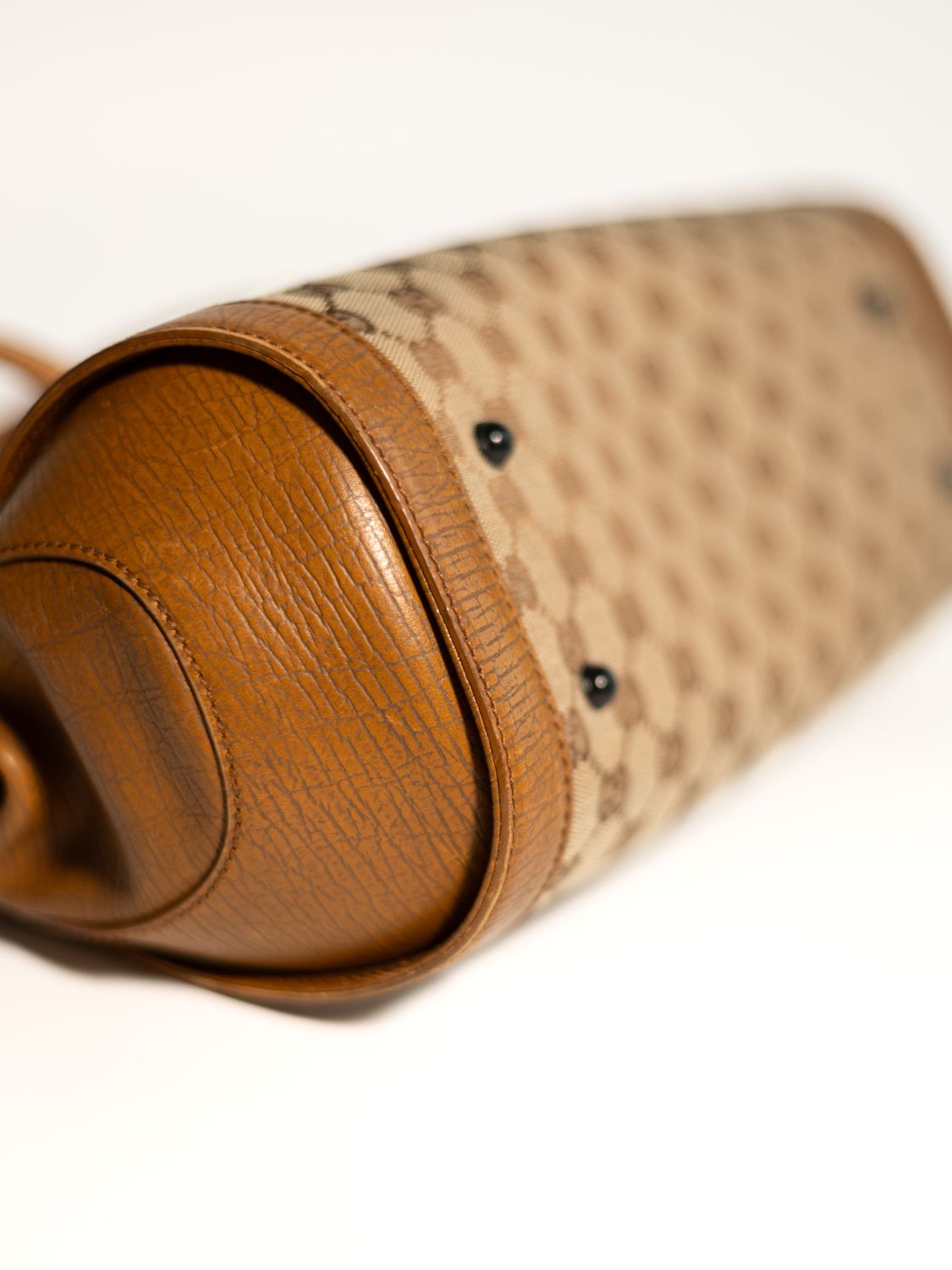 Gucci Bullet GG Supreme Beige Bag