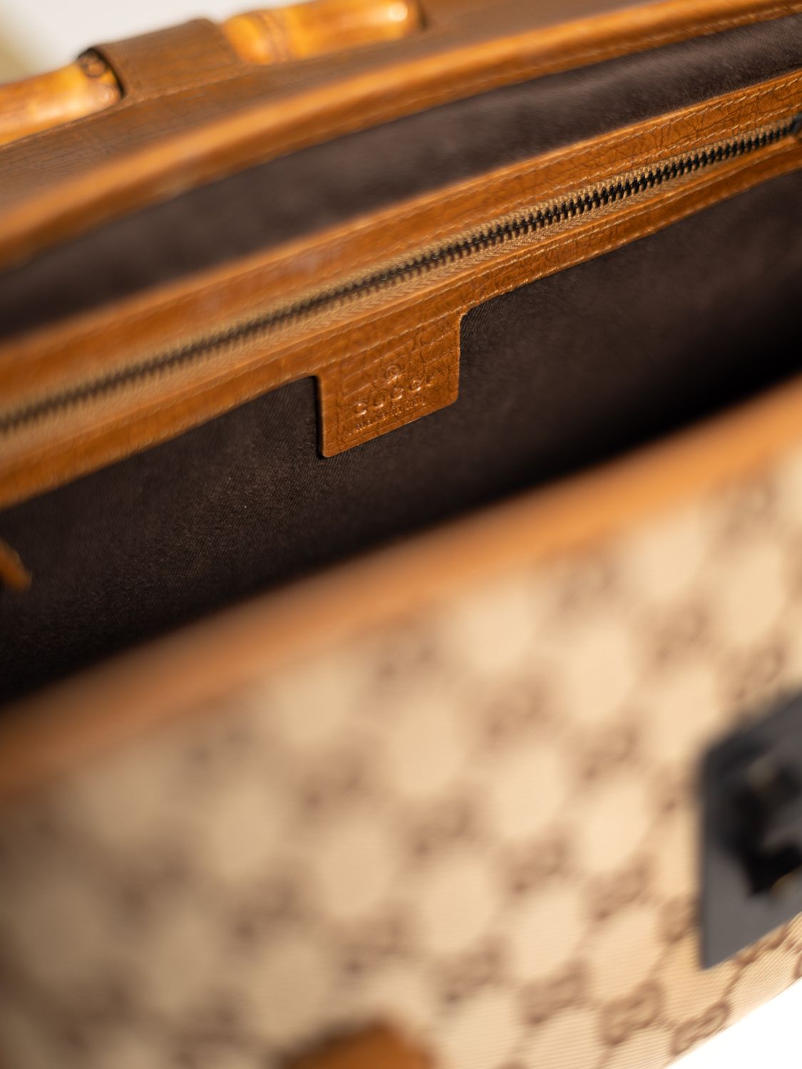 Gucci Bullet GG Supreme Beige Bag