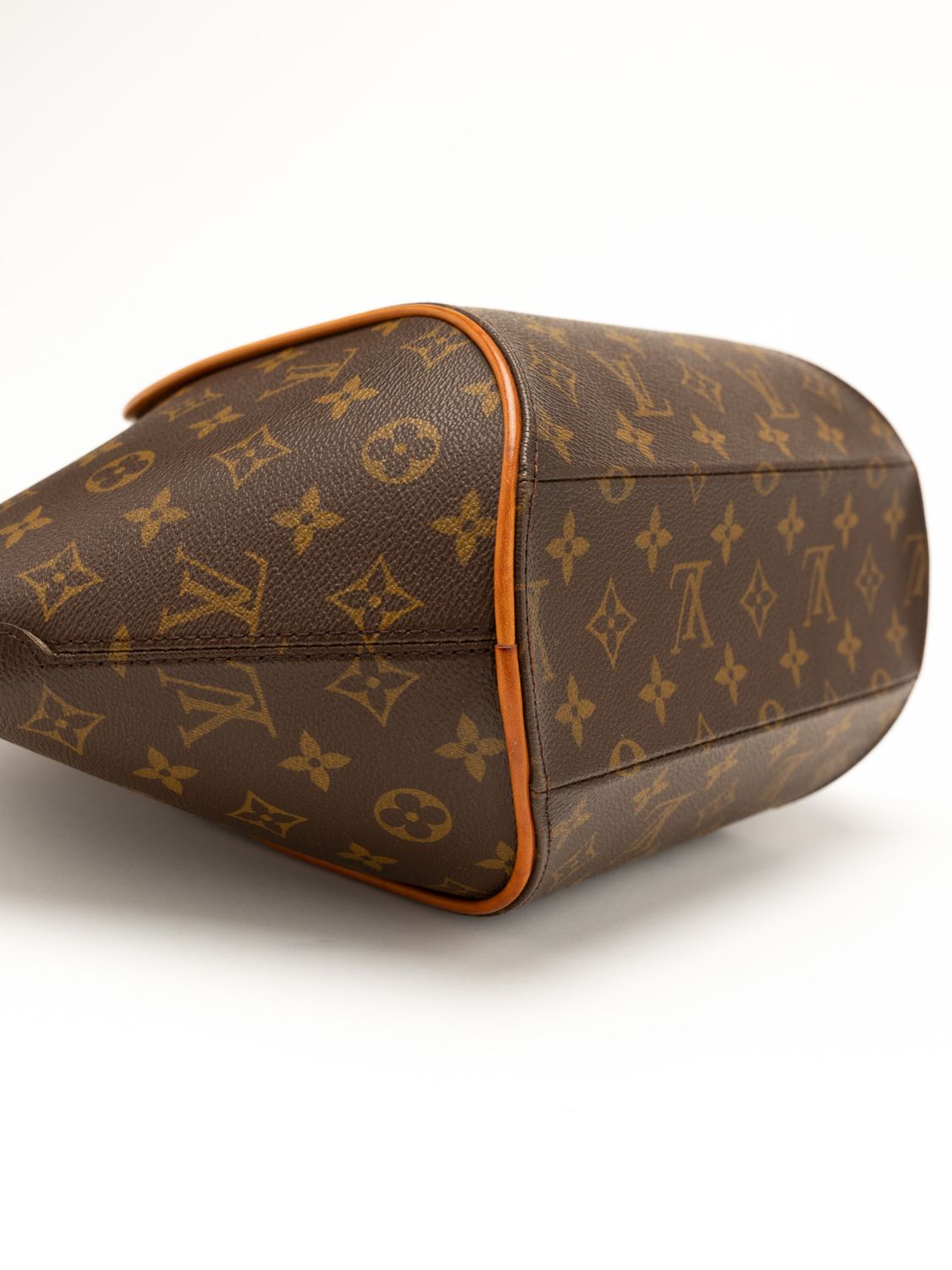 Louis Vuitton Ellipse GM Bag