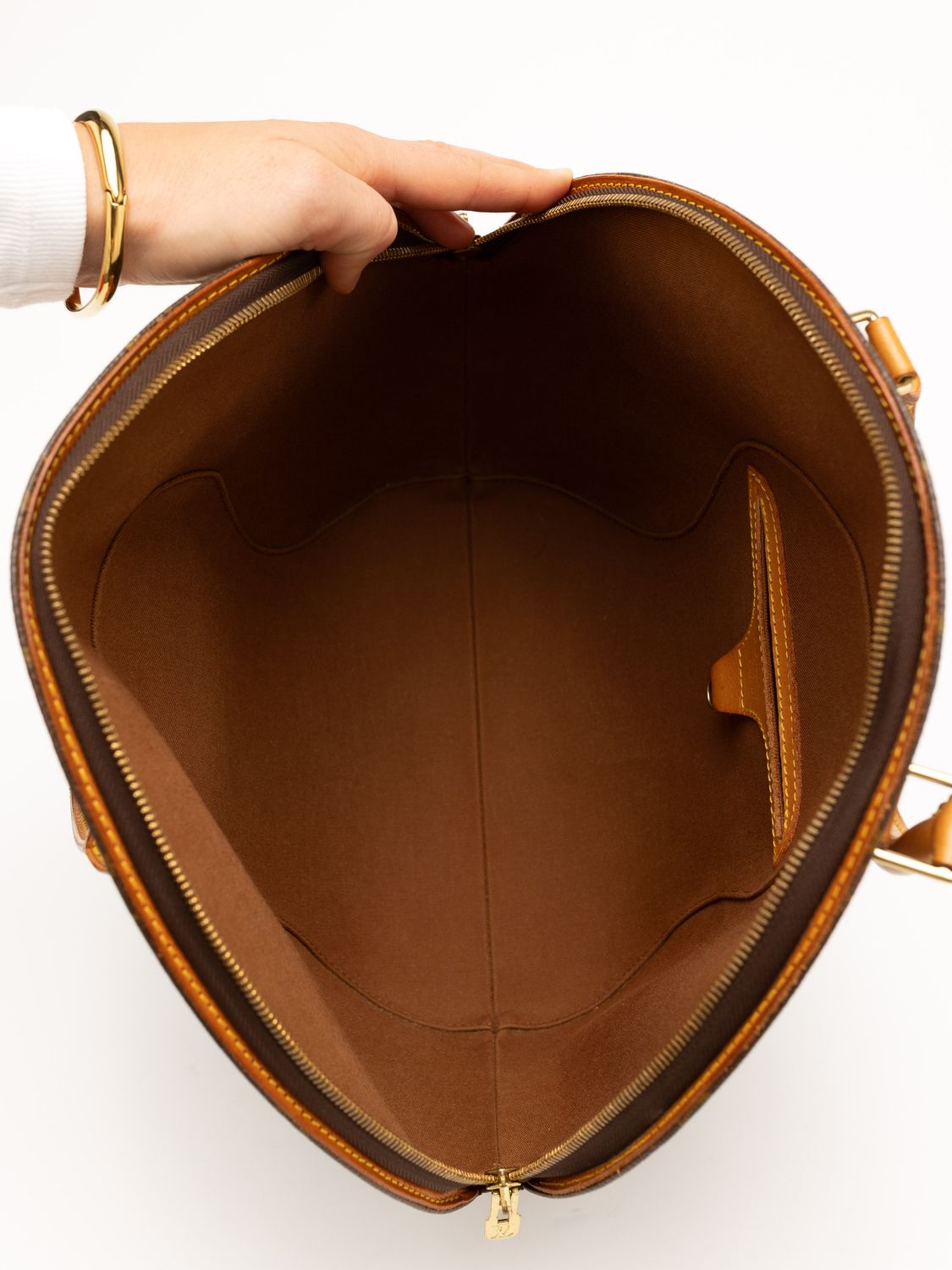 Louis Vuitton Ellipse GM Bag