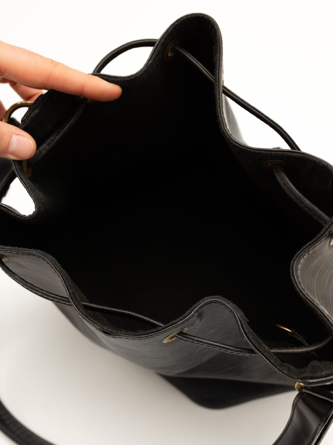 Louis Vuitton Noé Black Bag