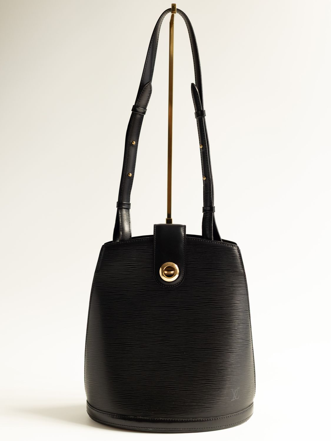 Louis Vuitton Epi Cluny Bag