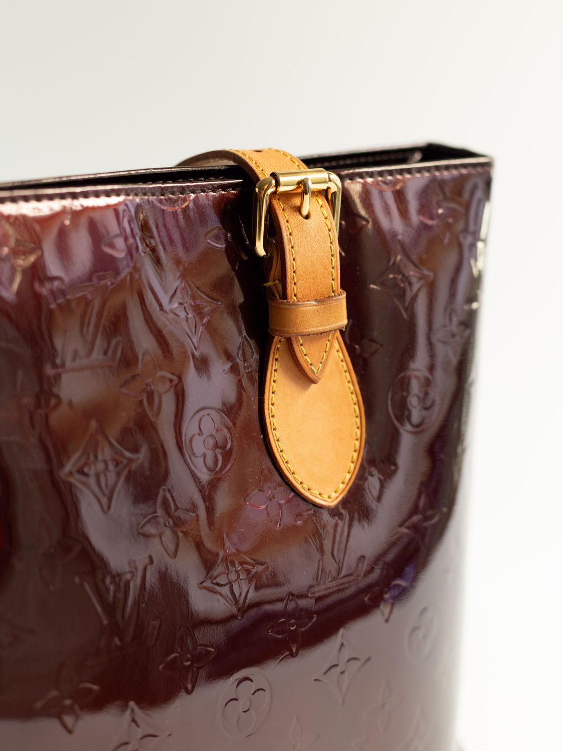 Louis Vuitton Brentwood Amarante Bag