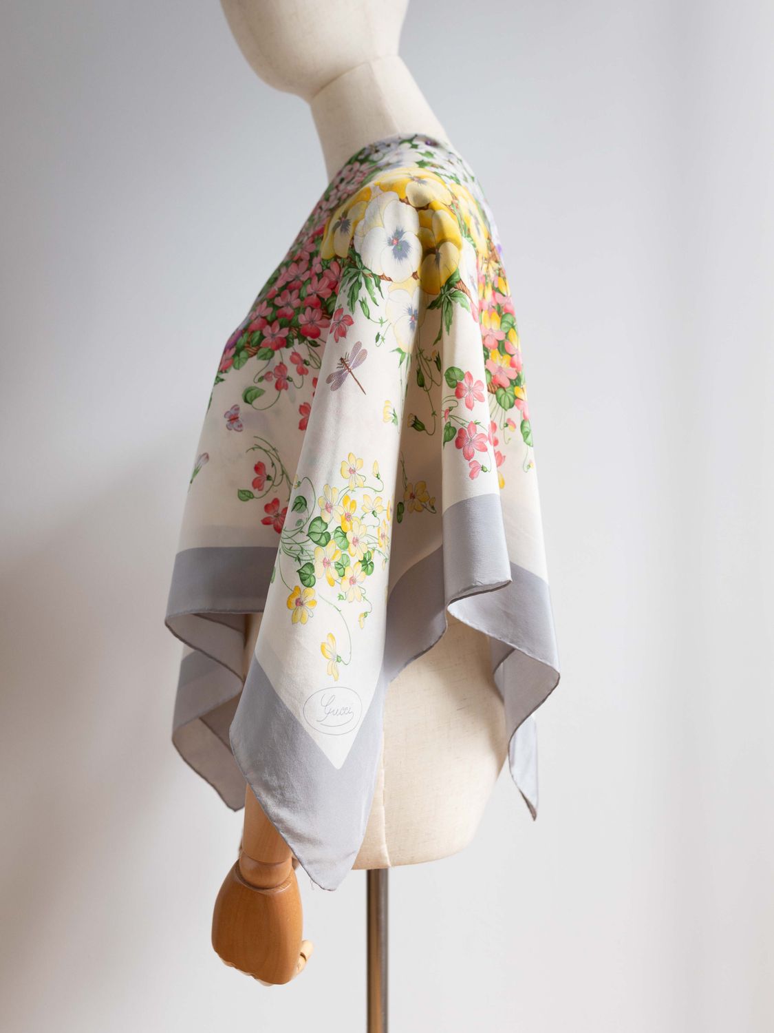 Gucci Flora Lilac Silk Scarf