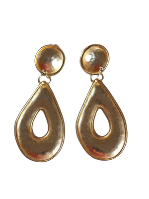 OVERSIZED EARRINGS