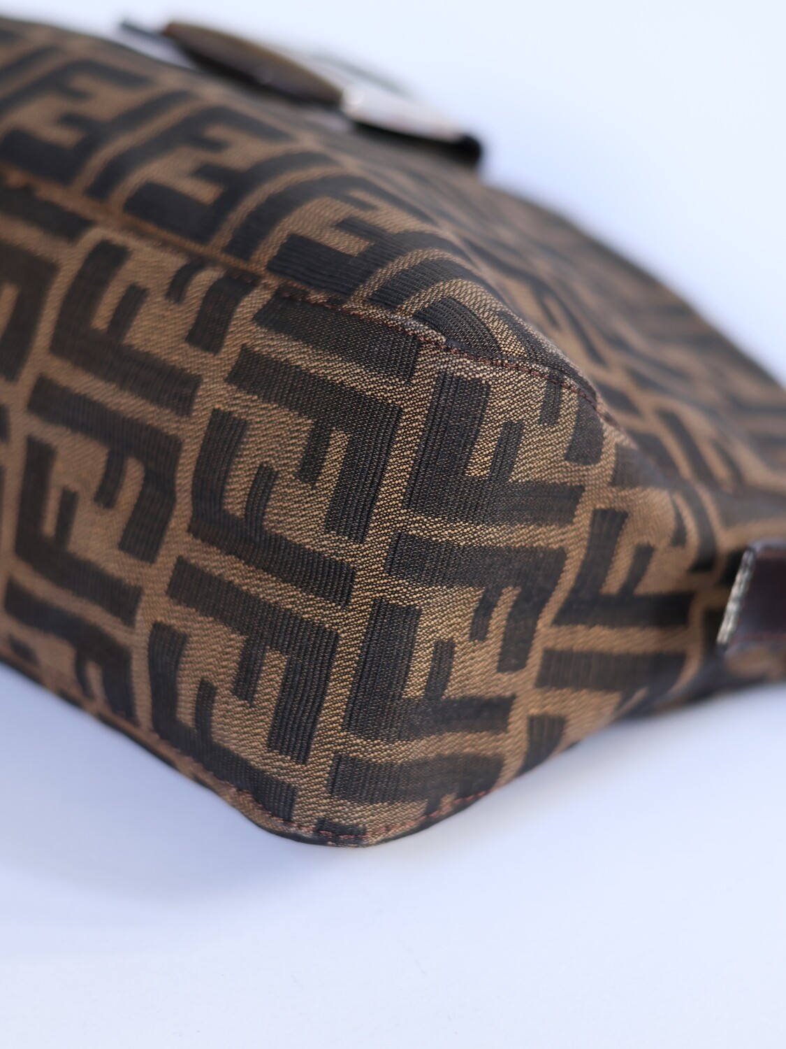FENDI BAGUETTE BAG