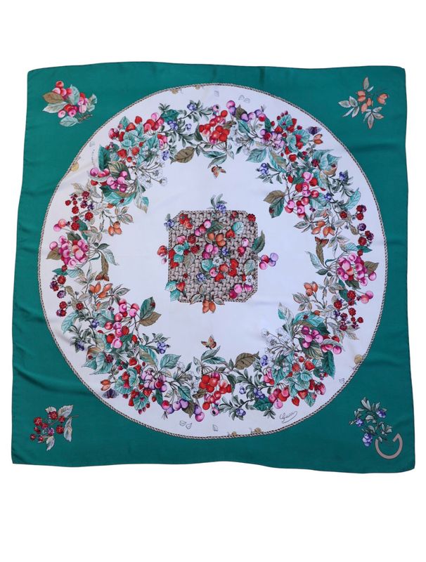 Gucci Flora Panier Silk Scarf