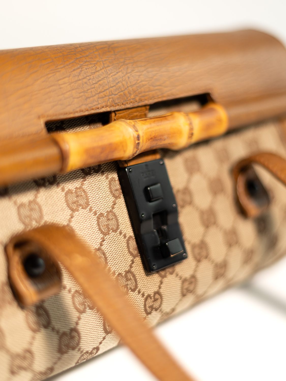 Gucci Bullet GG Supreme Beige Bag