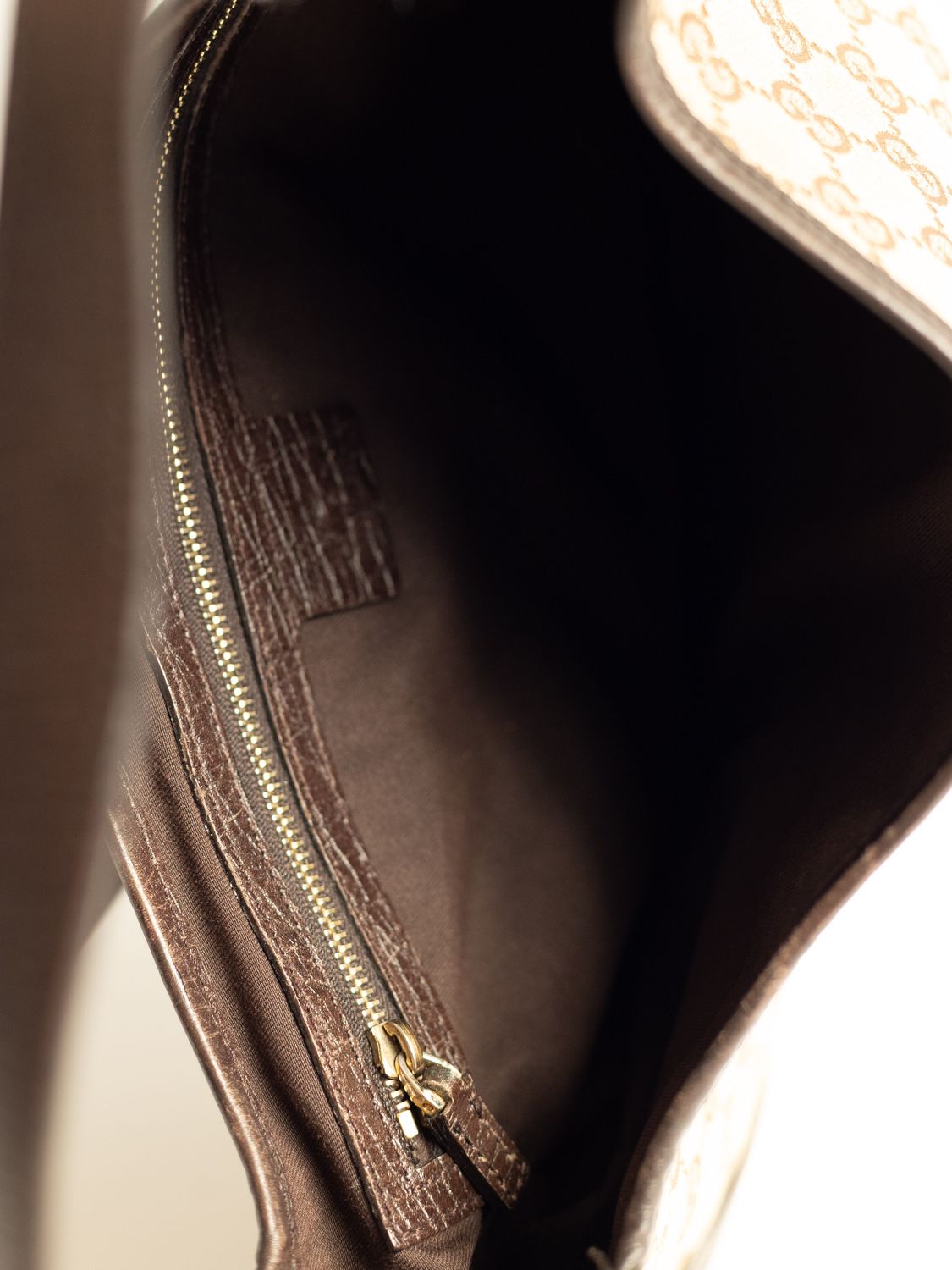 Gucci Jackie 1961 Buckle Closure Bag