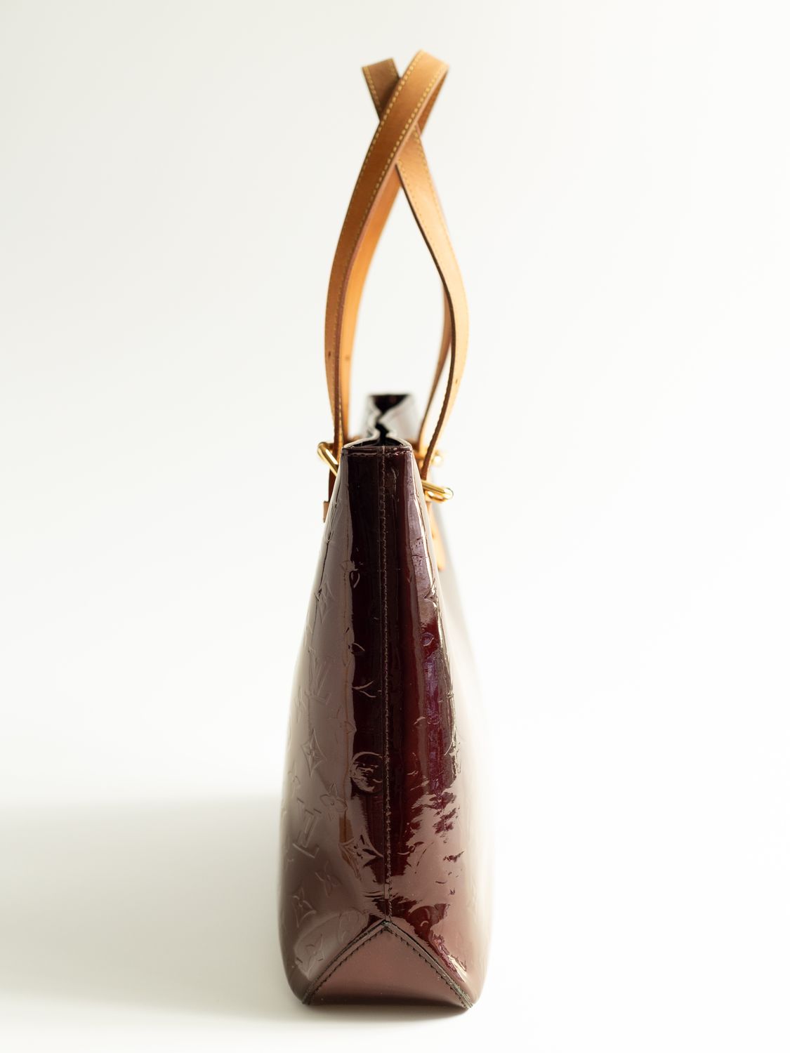 Louis Vuitton Brentwood Burgundy Bag