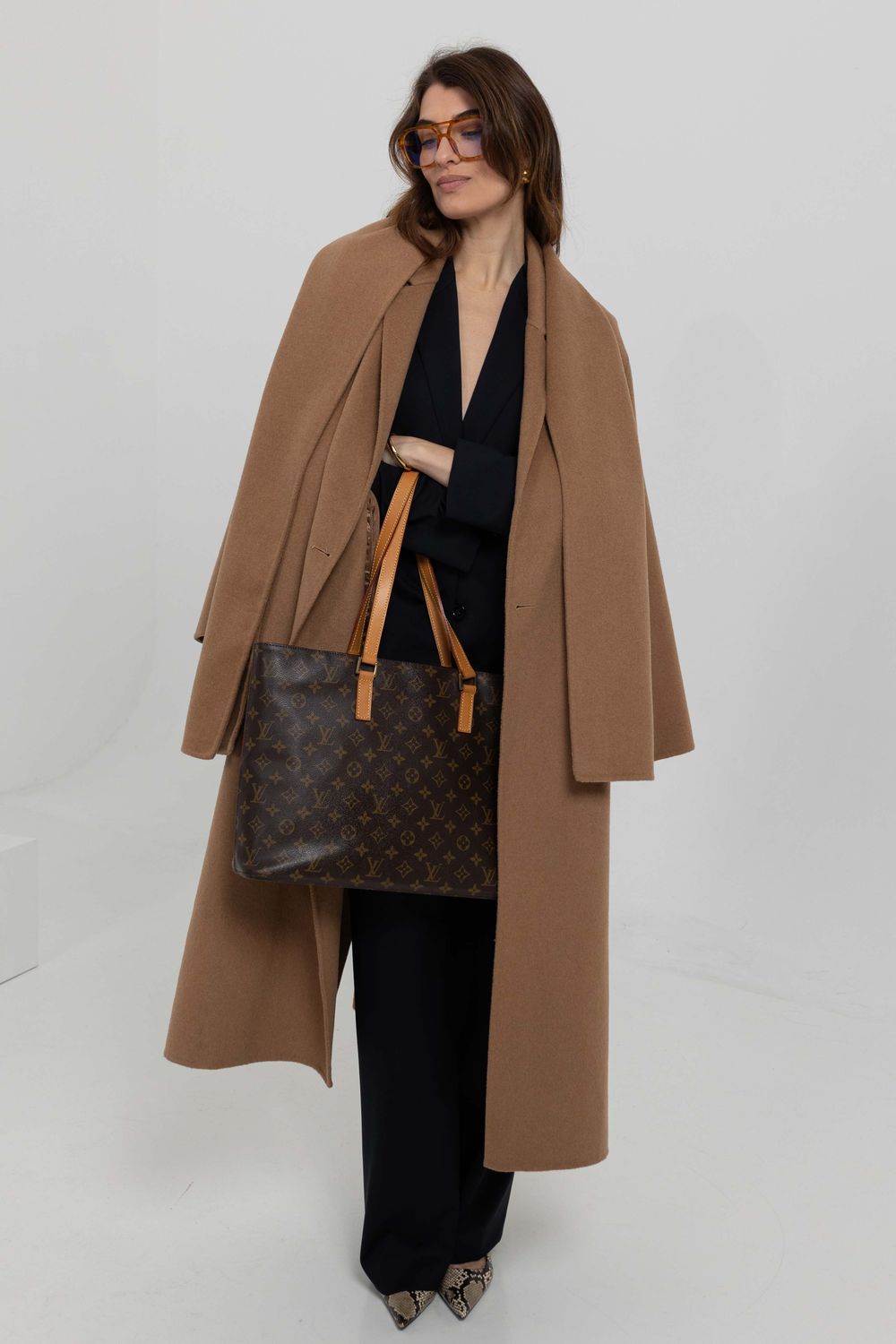 Louis Vuitton Luco GM Tote Bag