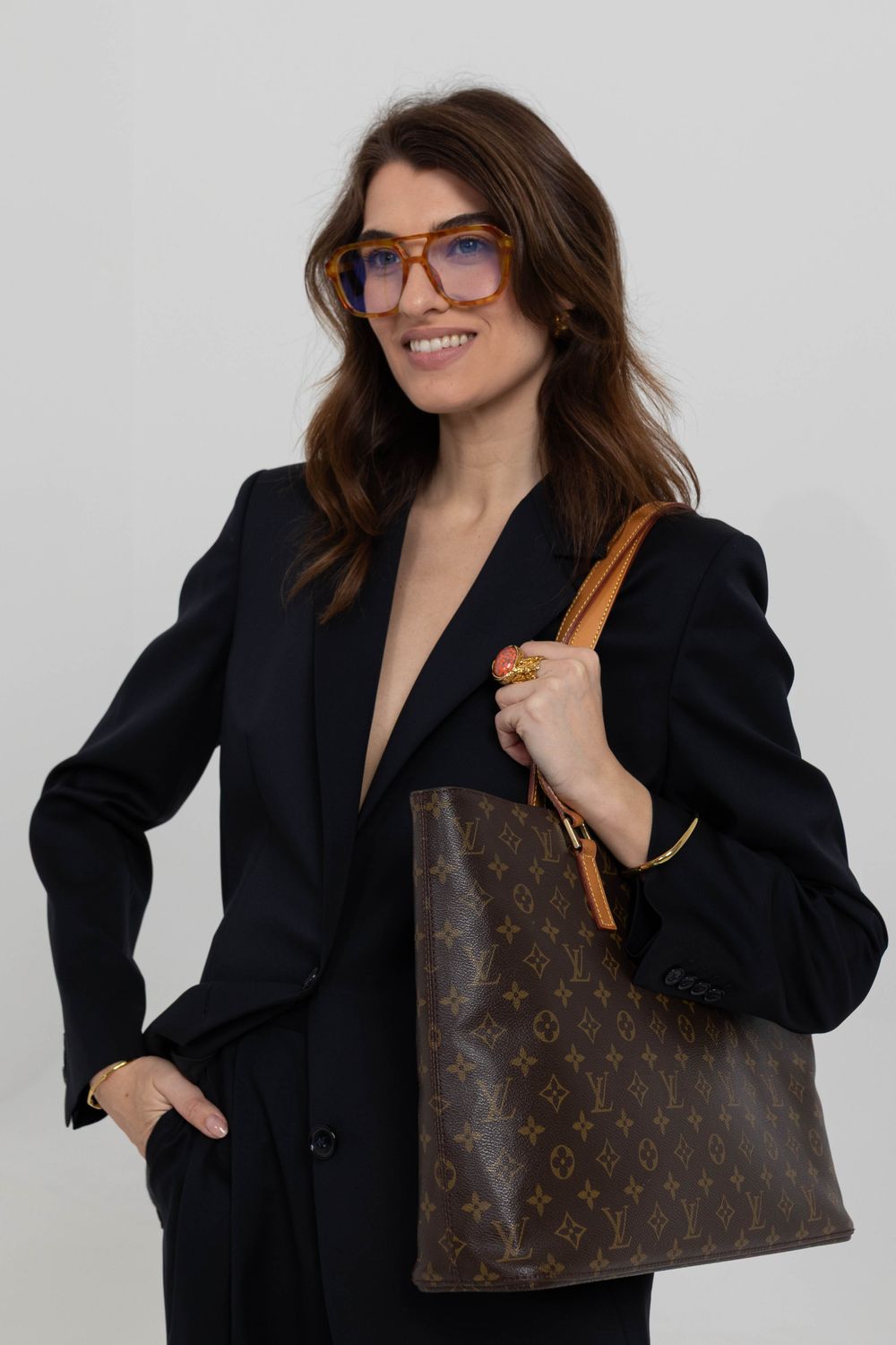 Louis Vuitton Luco GM Tote Bag