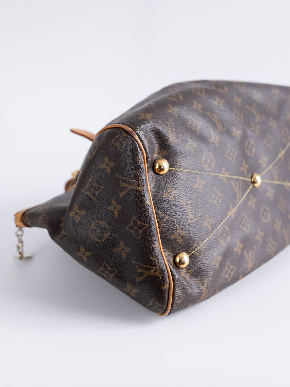 Louis Vuitton Tivoli GM Bag