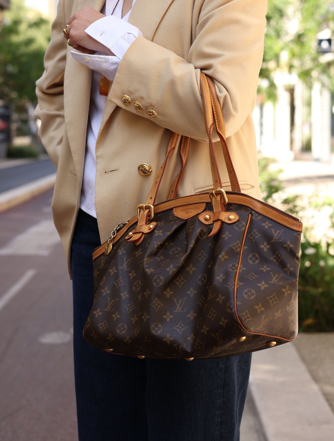 Louis Vuitton Tivoli GM Bag