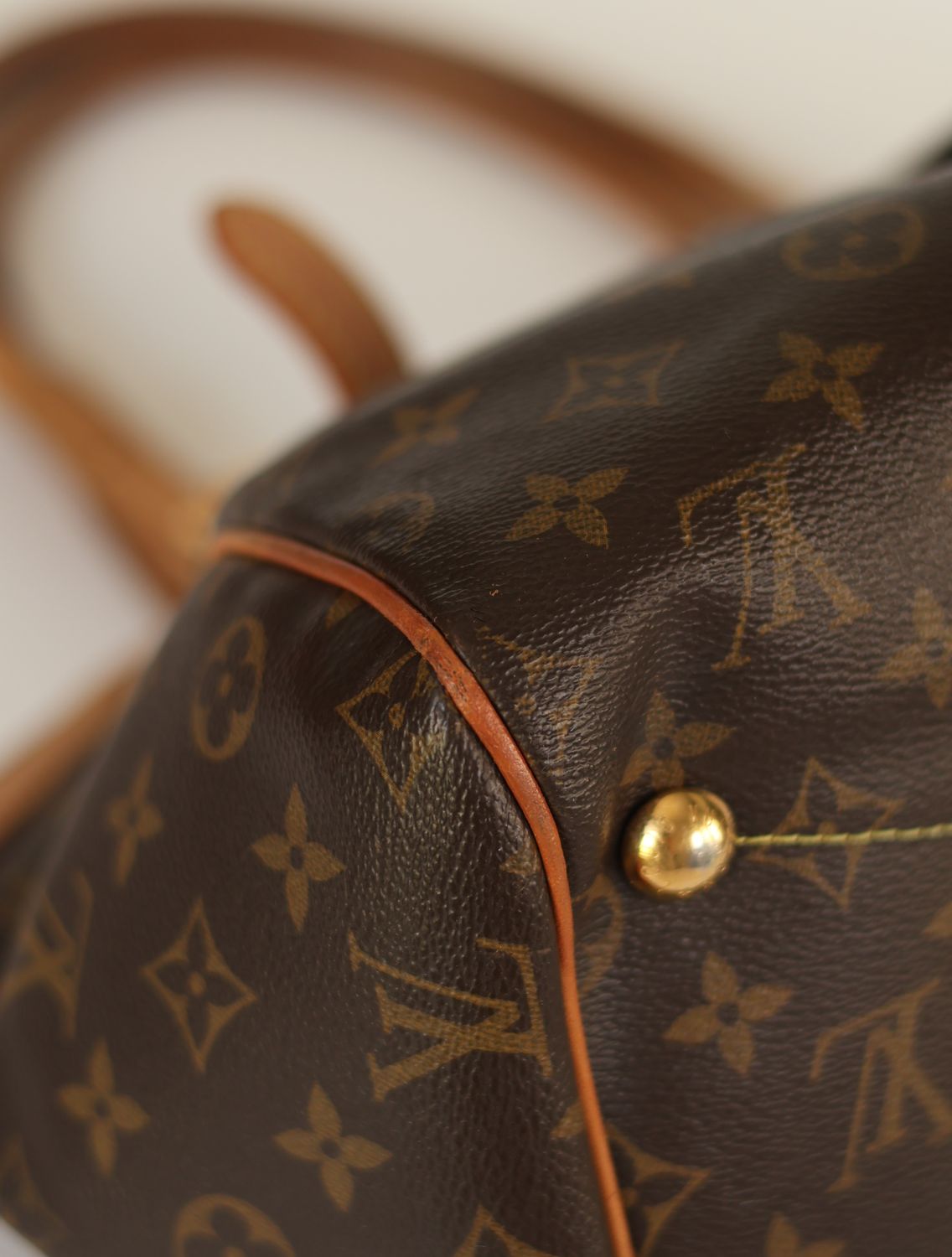 Louis Vuitton Tivoli GM Bag