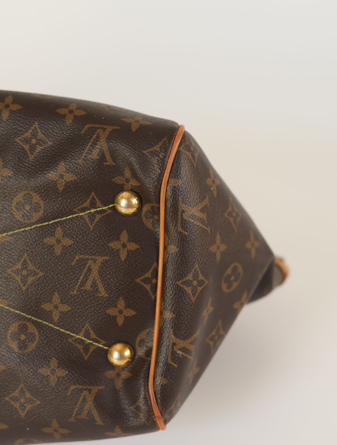 Louis Vuitton Tivoli GM Bag
