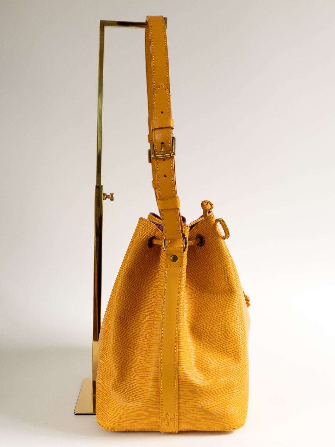 Louis Vuitton Noé 1996 Bag