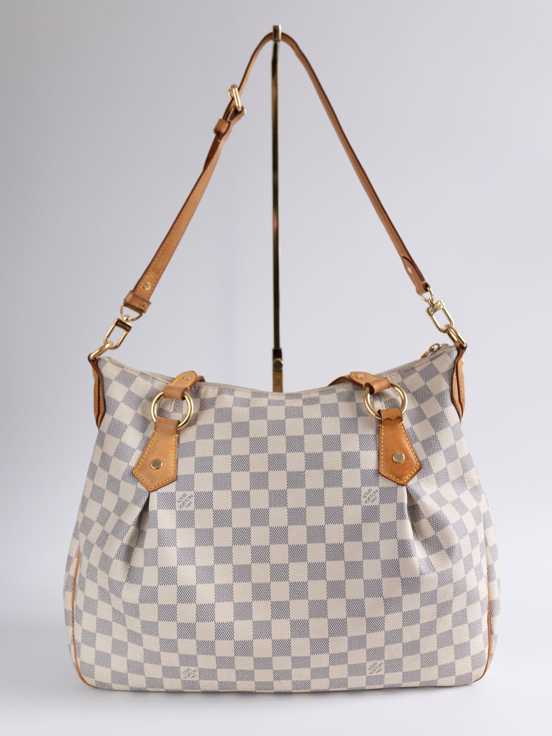 Louis Vuitton Evora MM Bag