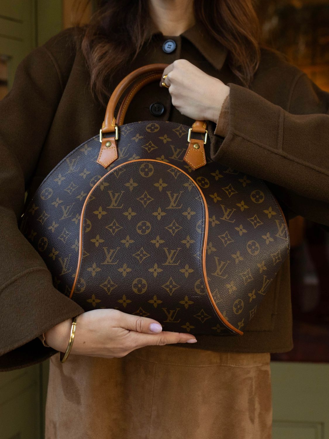 Louis Vuitton Ellipse GM Bag