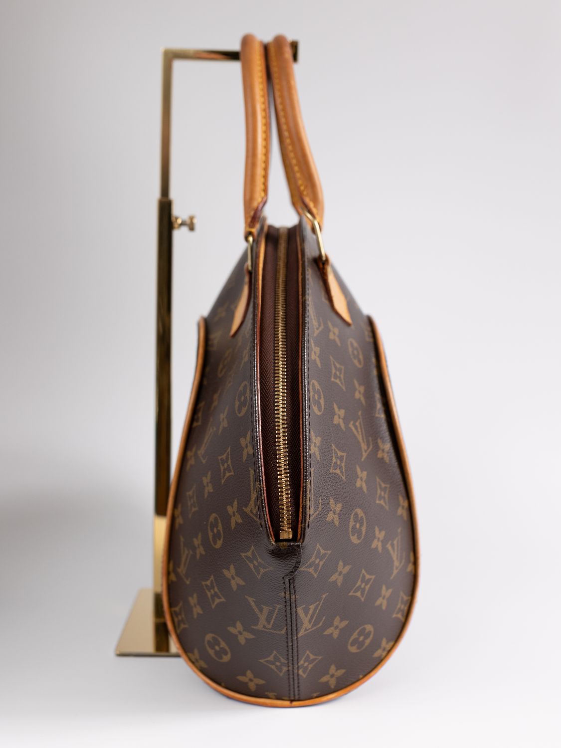 Louis Vuitton Ellipse GM Bag