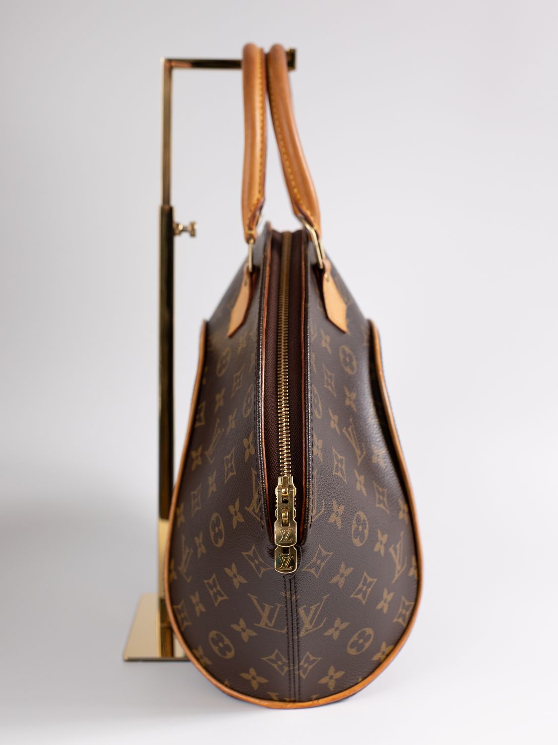 Louis Vuitton Ellipse GM Bag
