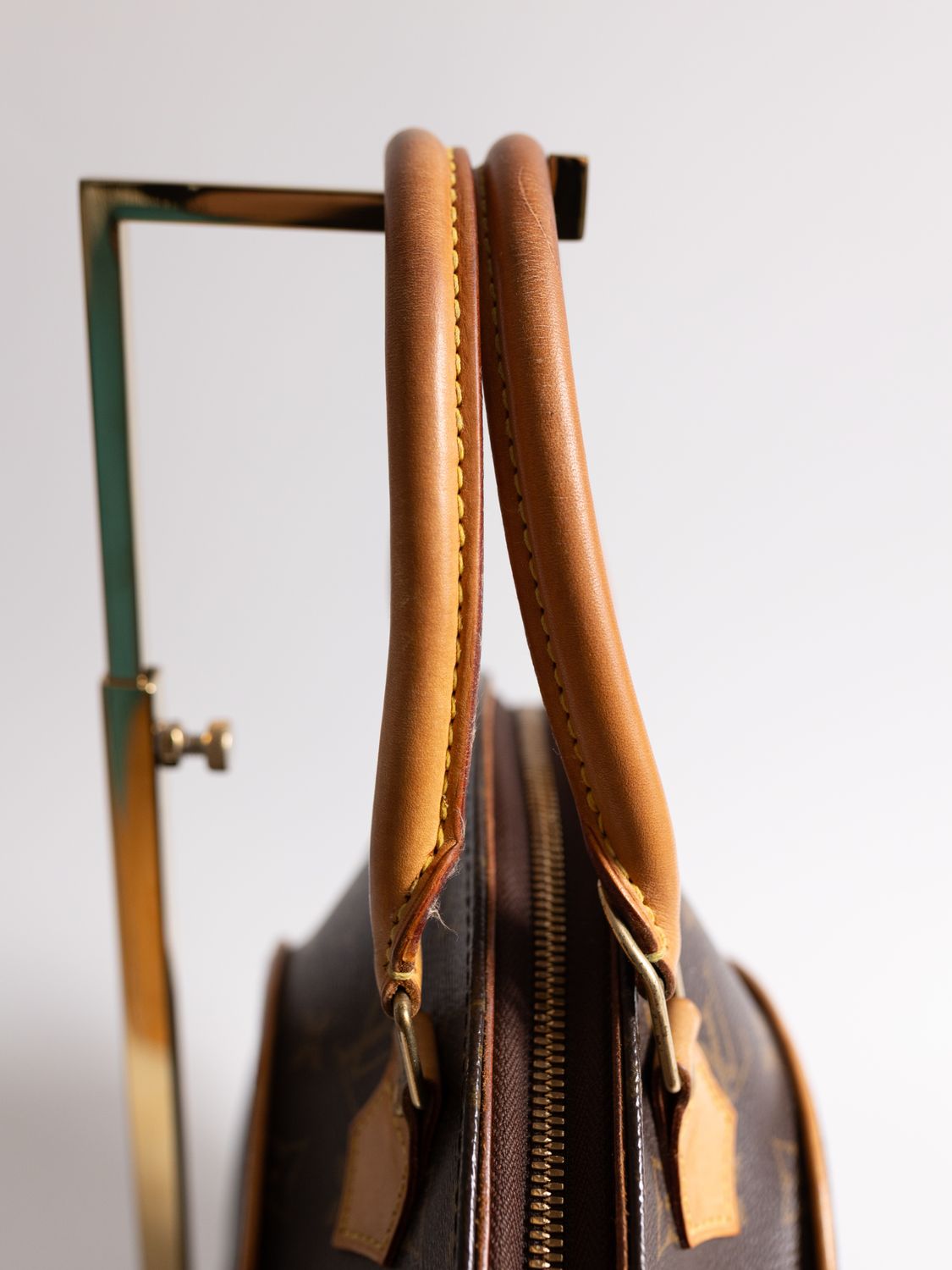 Louis Vuitton Ellipse GM Bag