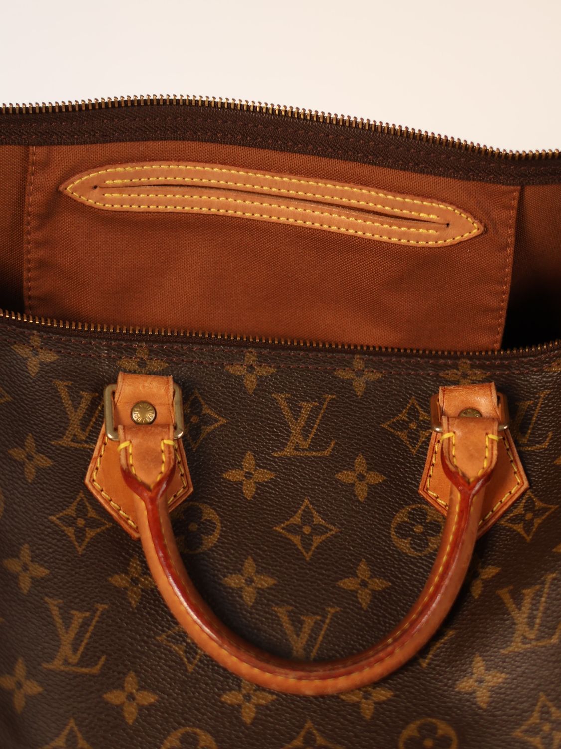 Louis Vuitton Speedy 35 Bag