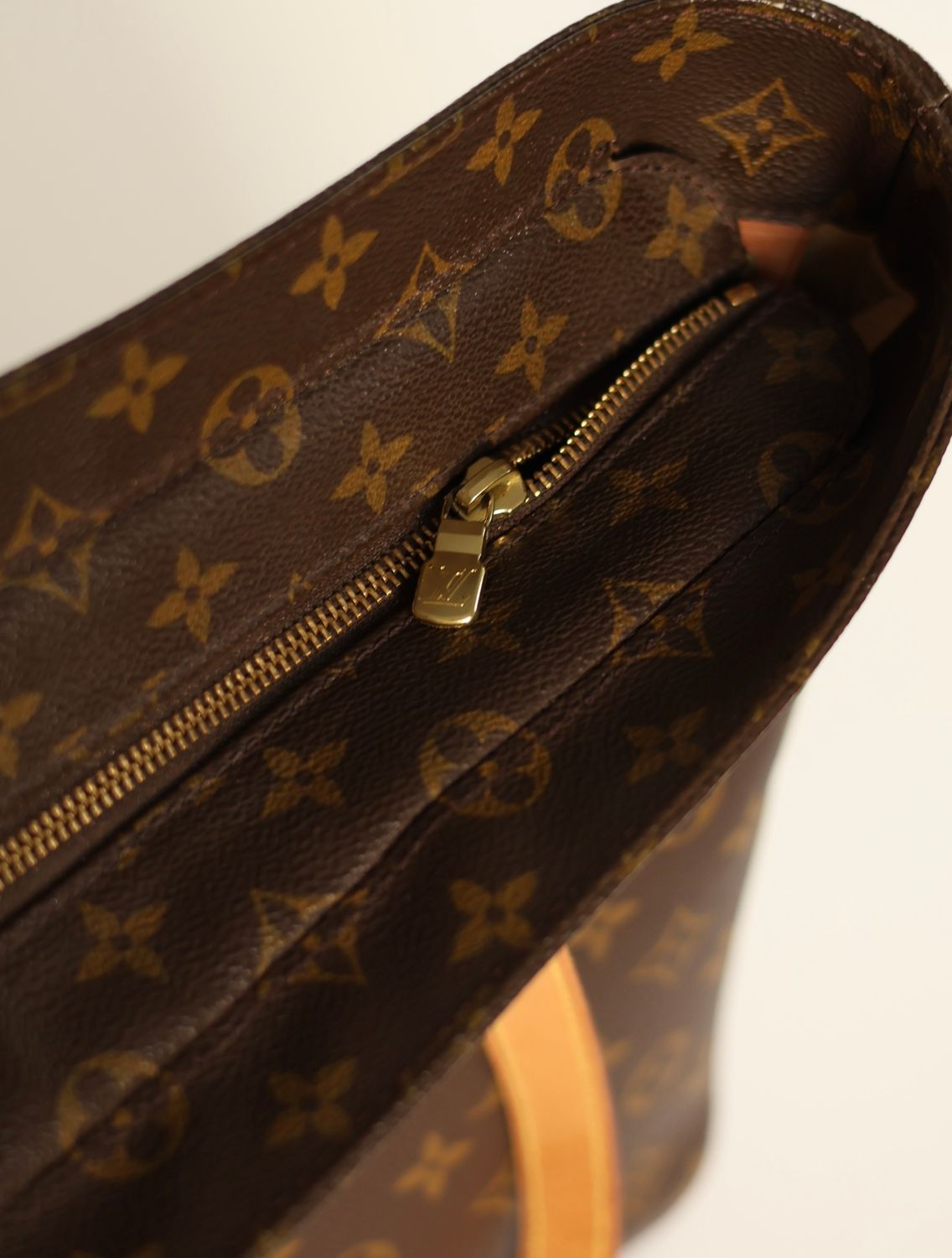 Louis Vuitton Luco Tote Bag