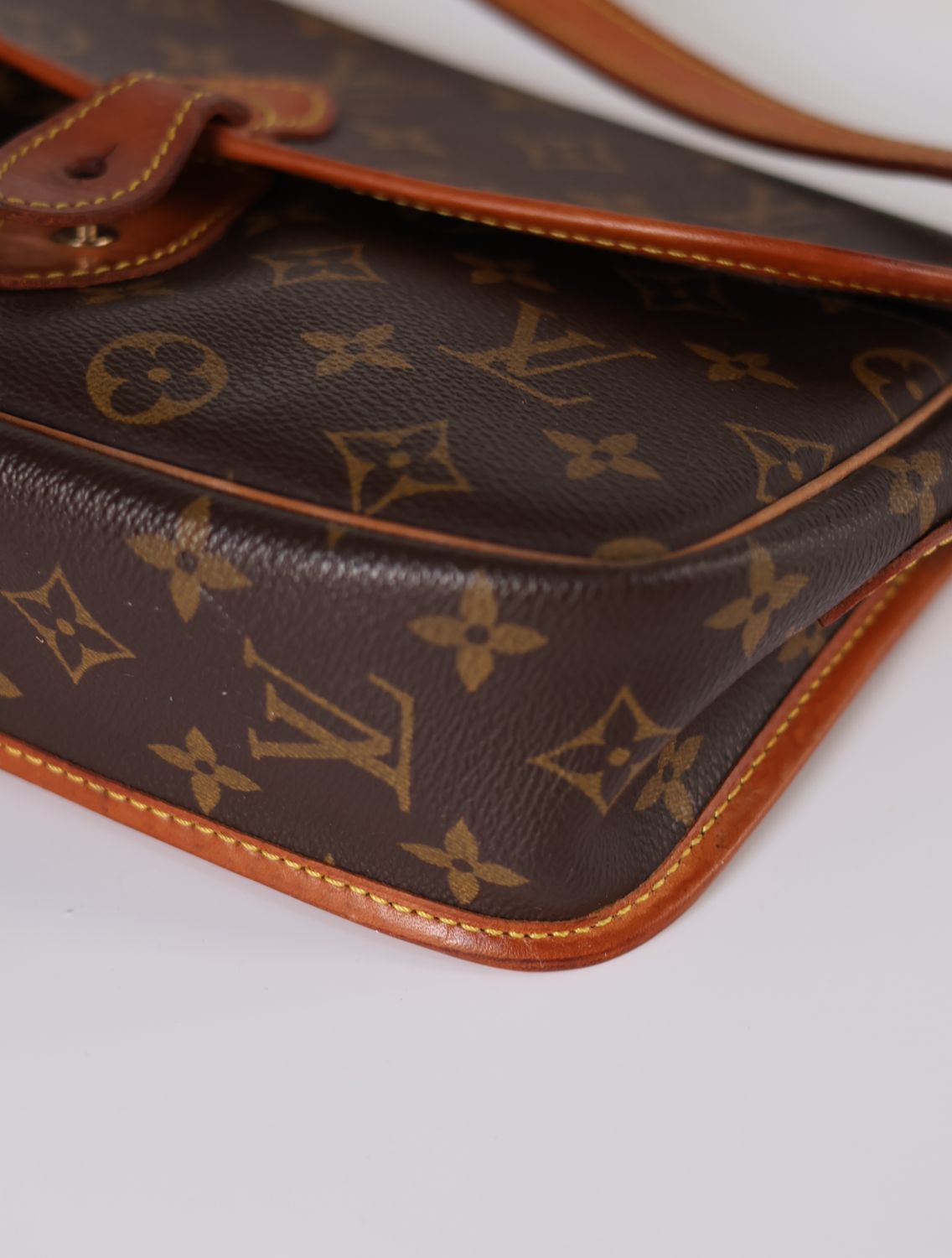 Louis Vuitton Gibeciere Crossbody Bag
