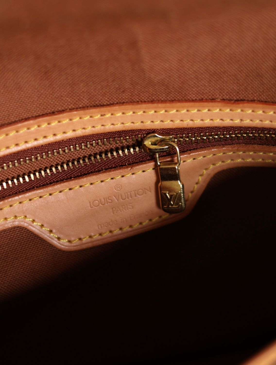 Louis Vuitton Gibeciere Crossbody Bag
