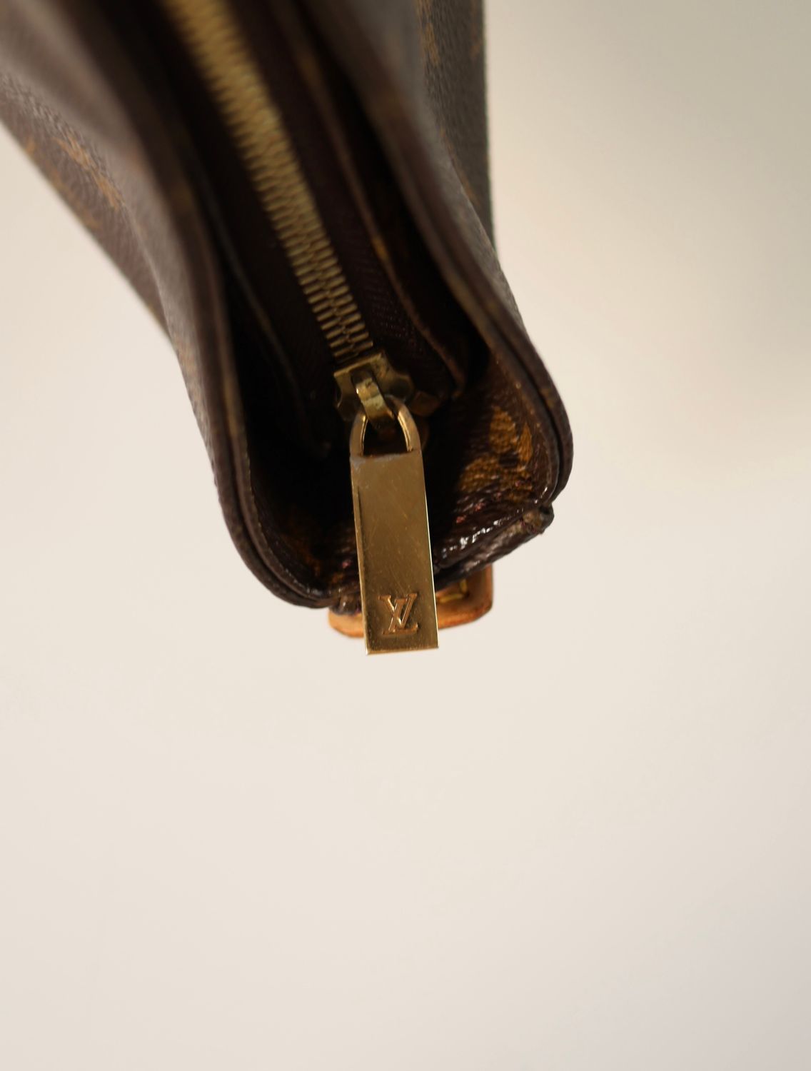 Louis Vuitton Looping GM Bag