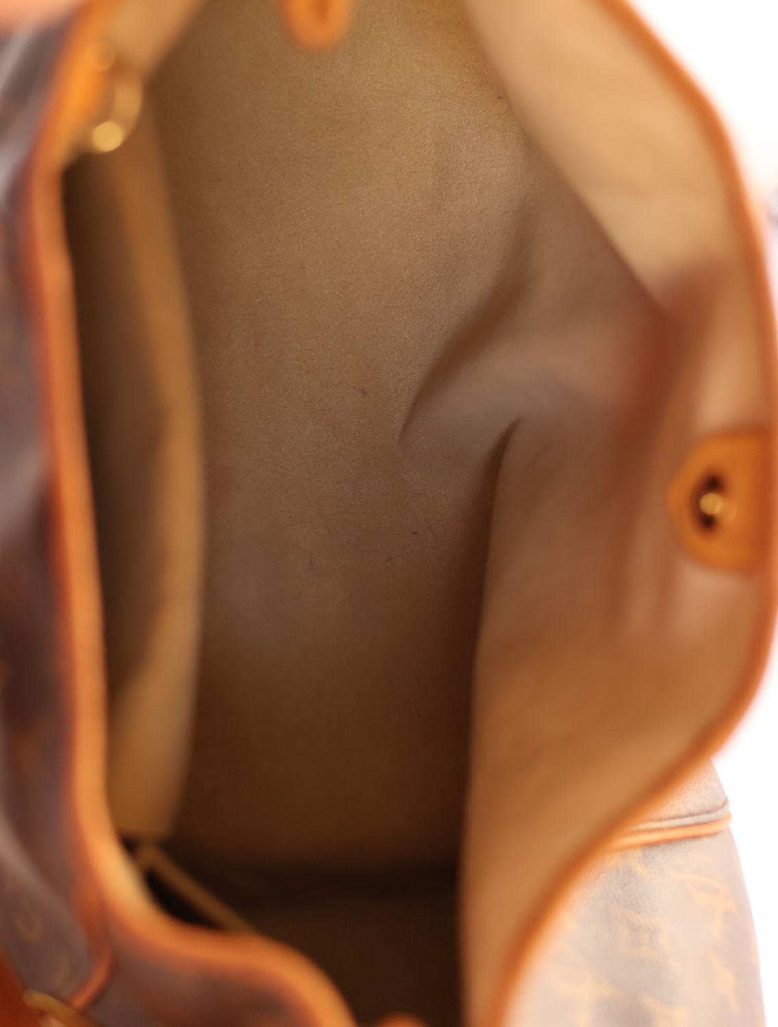 Louis Vuitton Galliera Bag