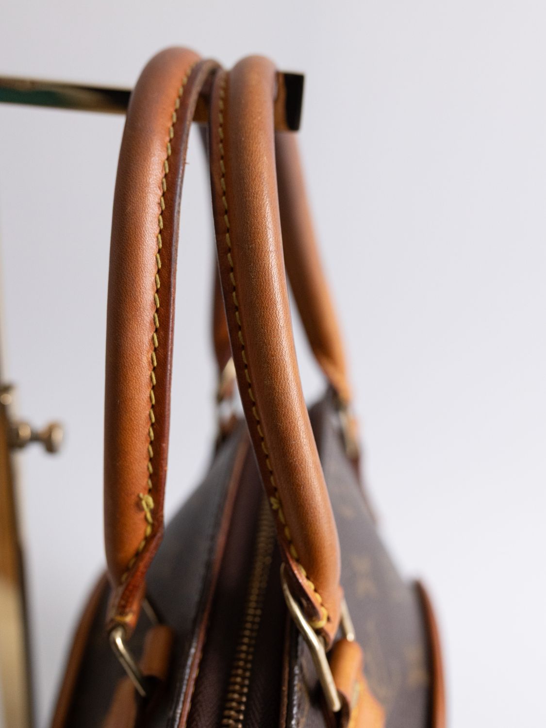 Louis Vuitton Ellipse GM Bag