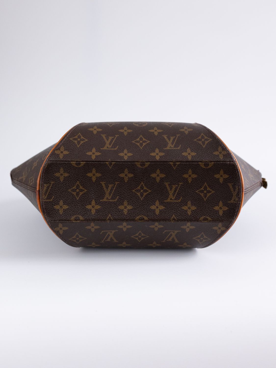 Louis Vuitton Ellipse GM Bag