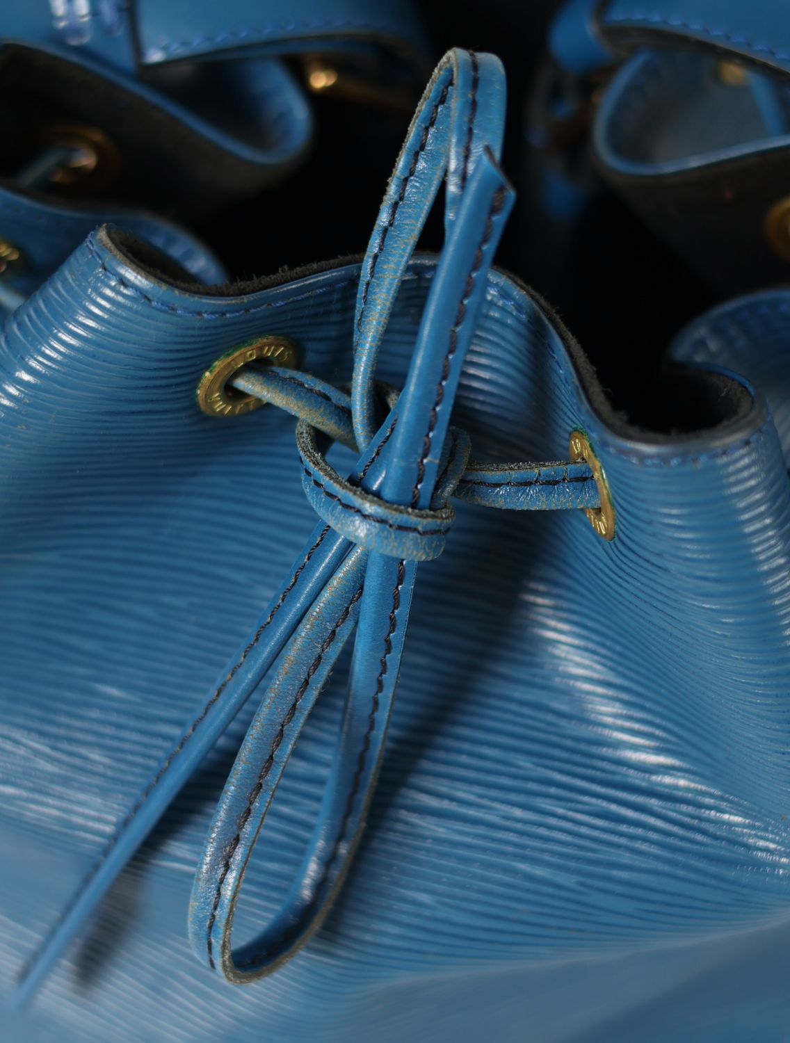 Louis Vuitton Noe Blue Epi PM bag