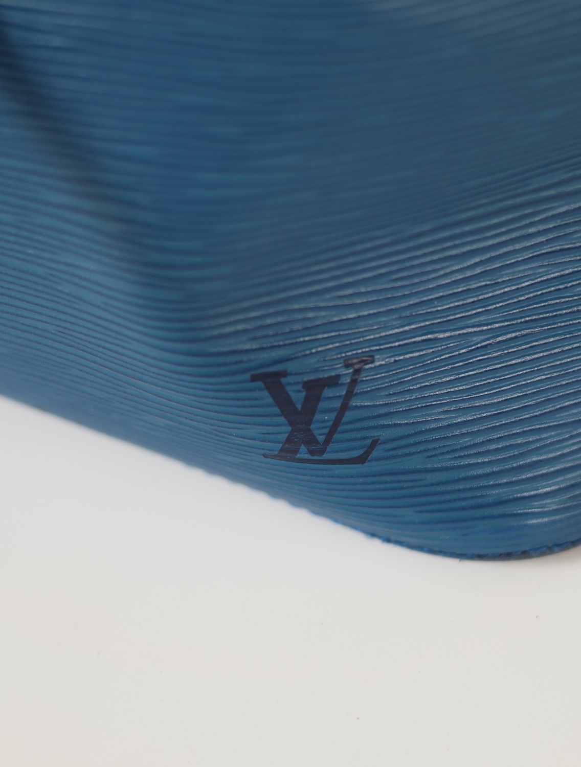 Louis Vuitton Noe Blue Epi PM bag