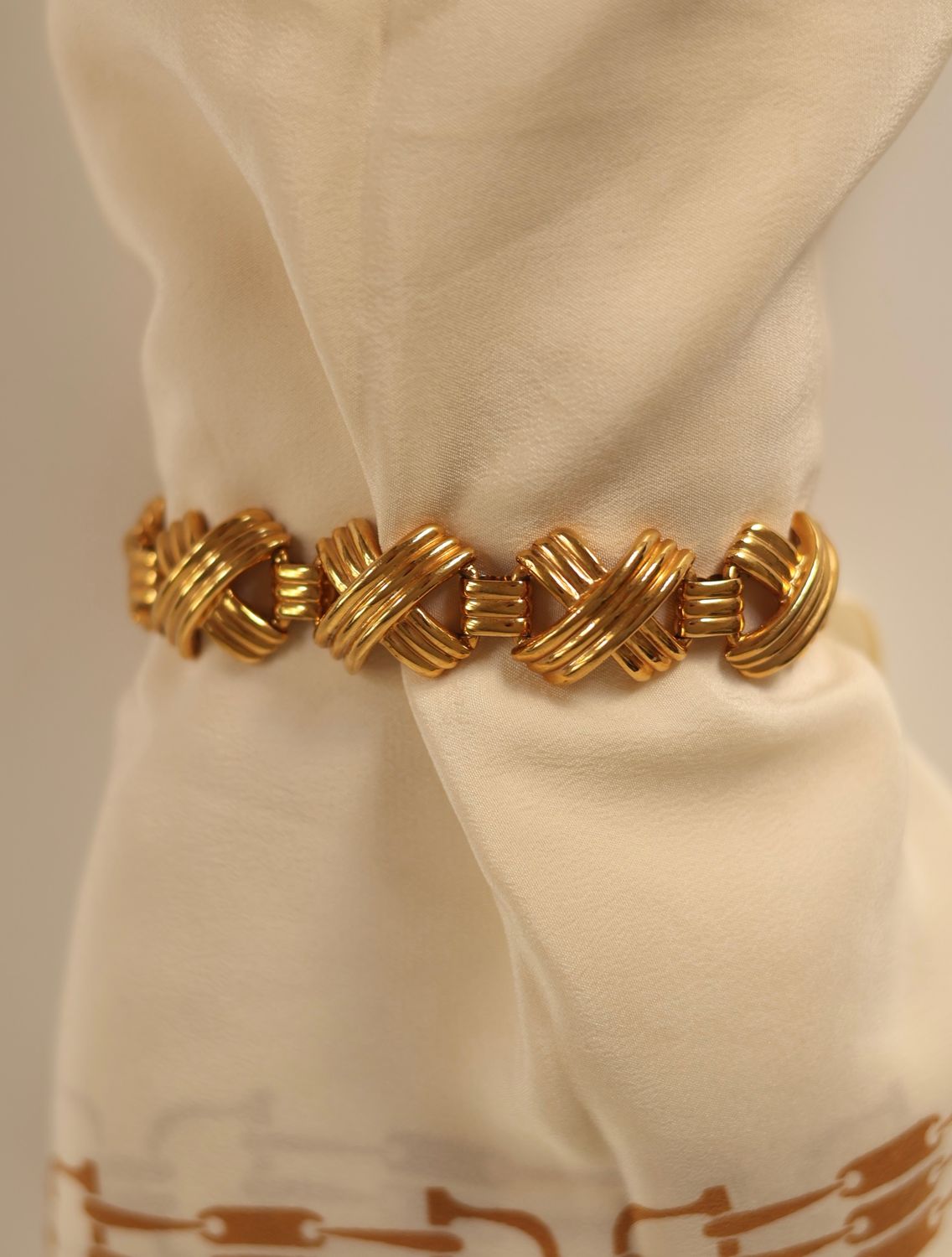 Napier Knot-Link Bracelet