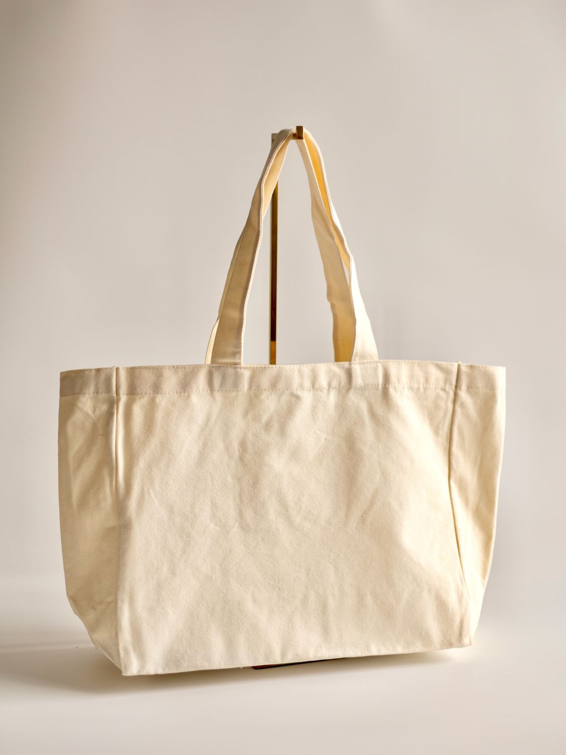 POETRO Tote Bag