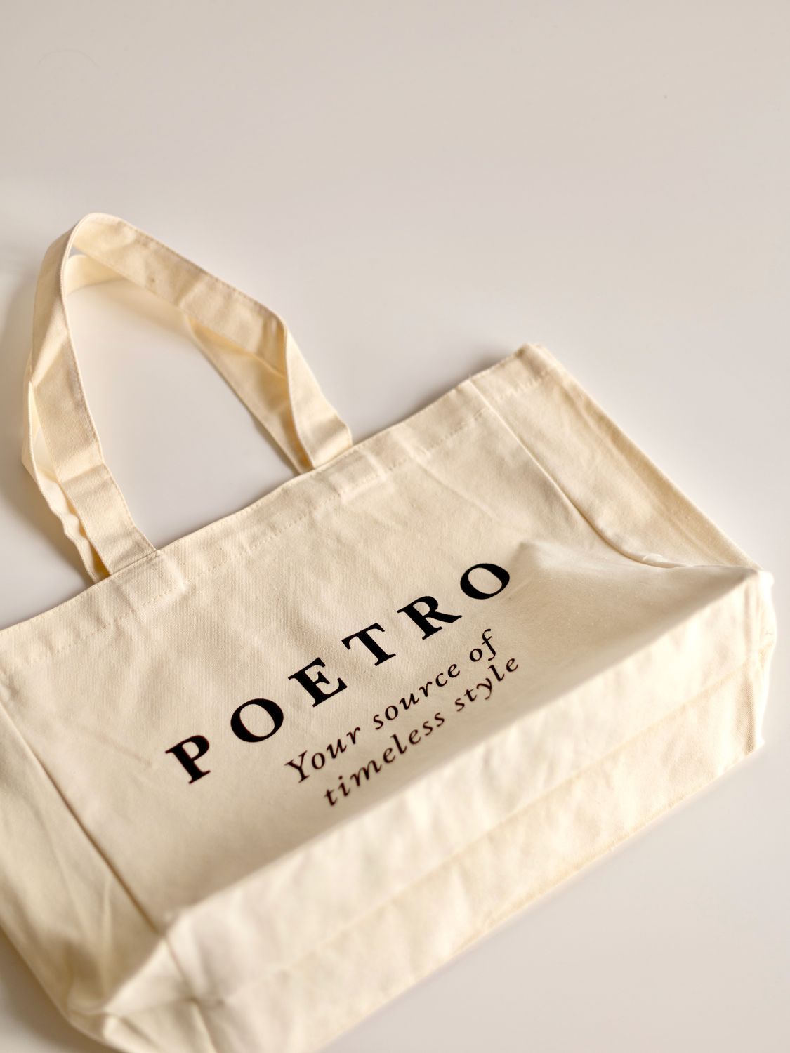POETRO Tote Bag